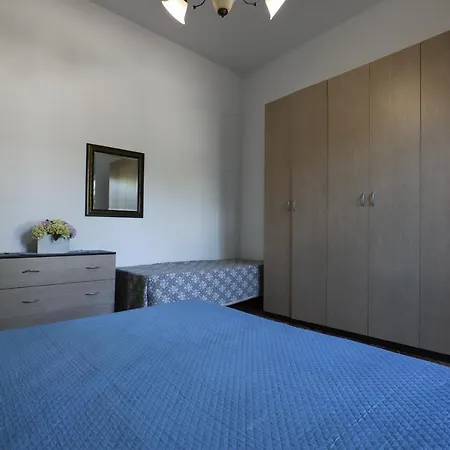 Appartamento Trilocale Vicinissimo Al Mare - Cod 108